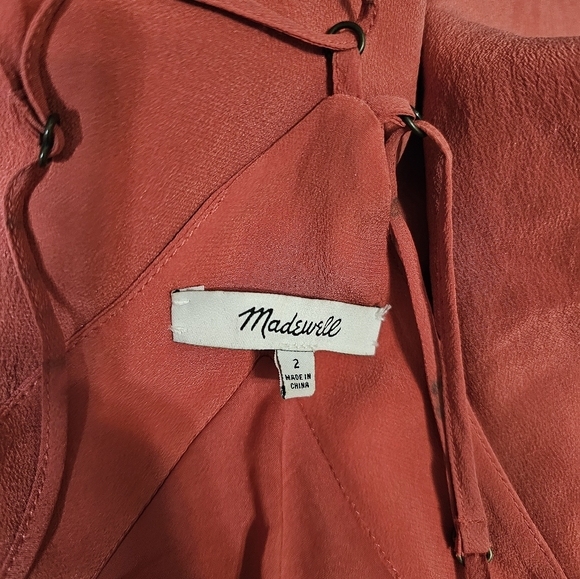 Madewell silk sun dress with adjustable straps and pockets. 2 - Picture 5 of 7